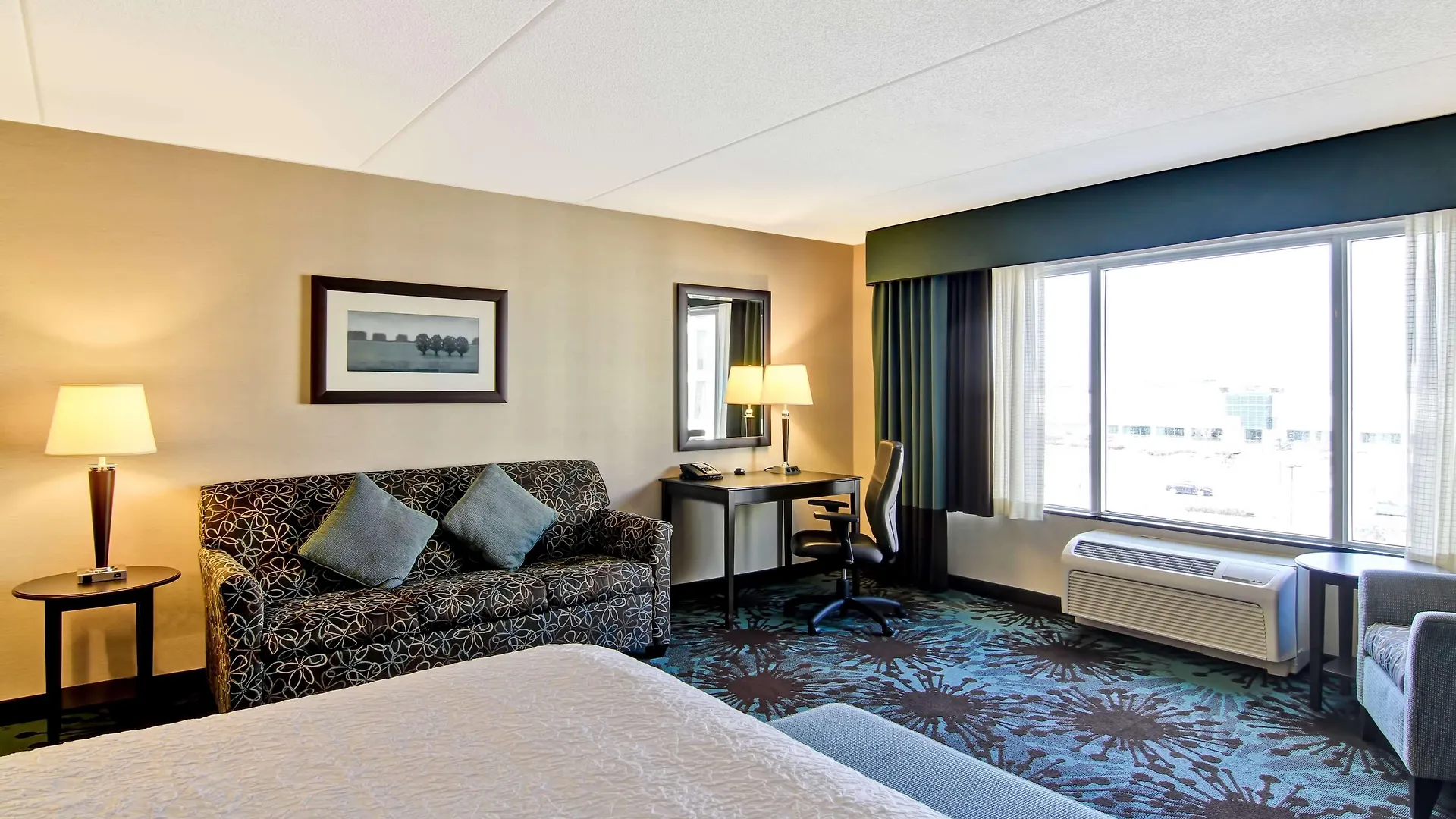 Hampton Inn By Hilton Toronto Airport Corporate Centre 3*,  Canada