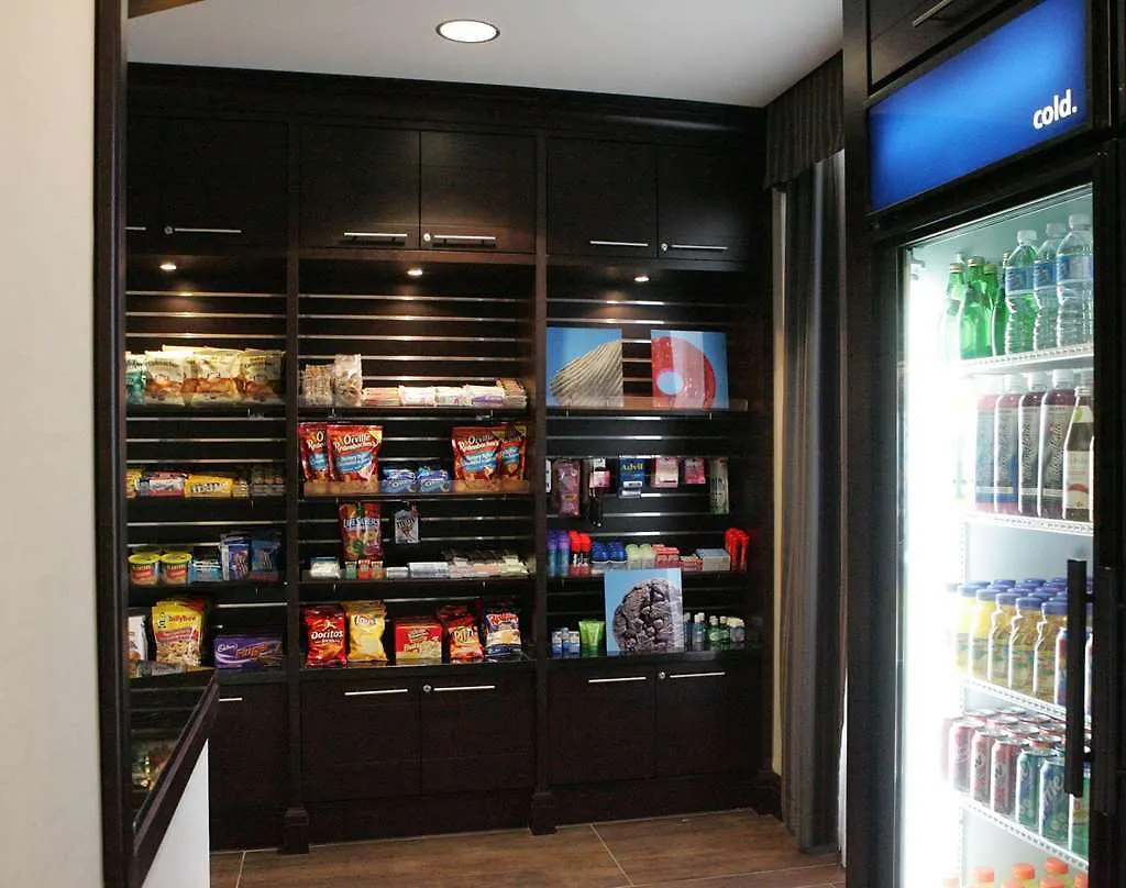 Hampton Inn By Hilton Toronto Airport Corporate Centre Hotel