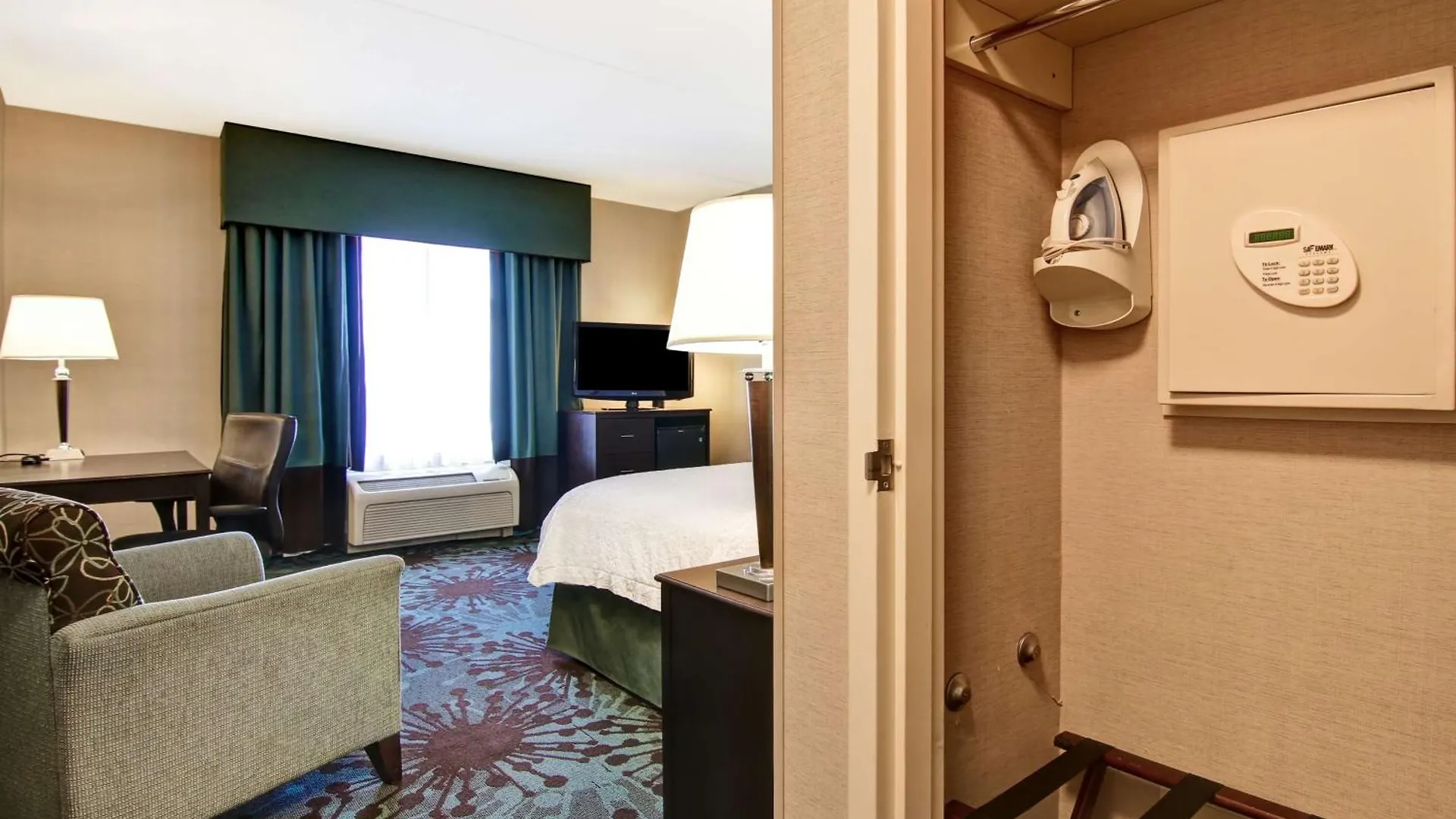*** Hotel Hampton Inn By Hilton Toronto Airport Corporate Centre Kanada